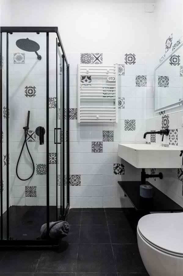 Appartamento Esclusivo 130 Mq + Terrazzo Via San Vincenzo Genova Esterno foto